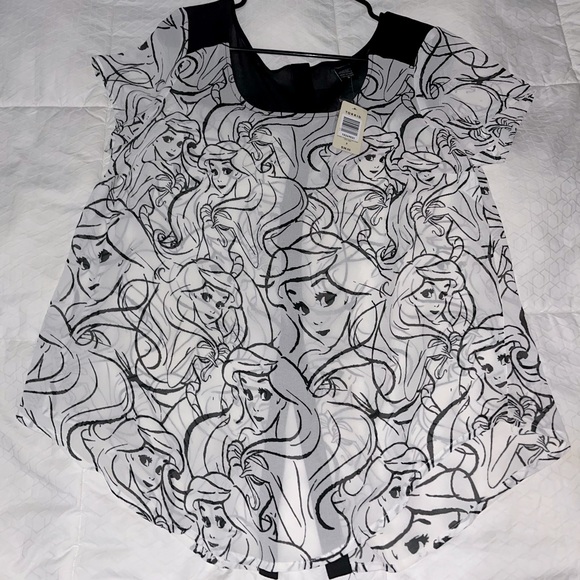 Little Mermaid Blouse From Torrid in Size 0 - Picture 1 of 3